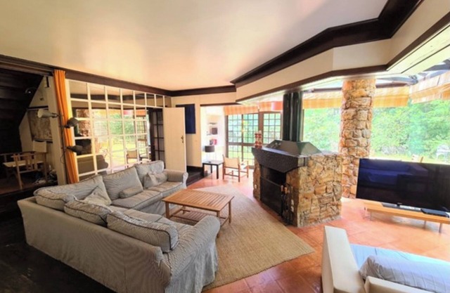 Charming Villa in Quinta da Marinha