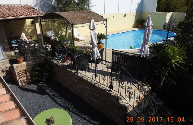 Charming villa: Secure swimming pool, fenced, close to the sea/Calanques/Cassis