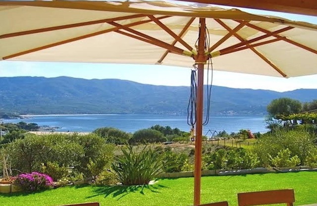 CHARMING VILLA,UP-MARKET,PANORAMIC SEA VIEW, 3MN WALK TO A BEAUTIFUL SAND BEACH