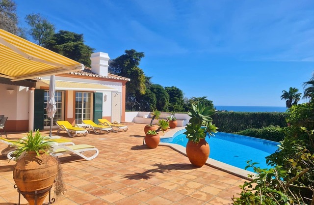 Charming Villa with Stunning Sea Views, Private Pool & Garden – Family-Friendly