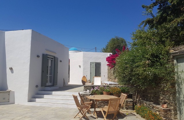 Charming village house in Sifnos