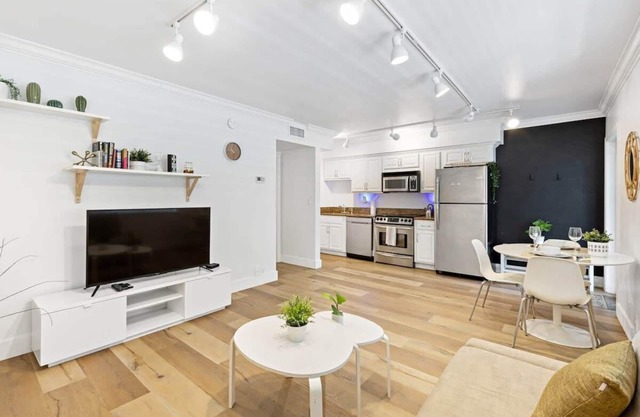 Charming Waterfront Apartment – Las Olas Blvd Isle