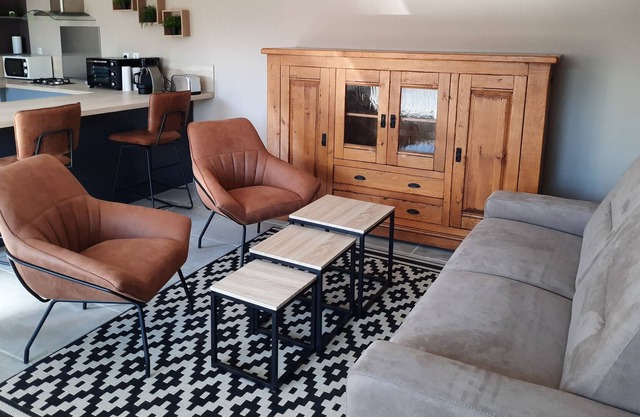 Chateau / Country House