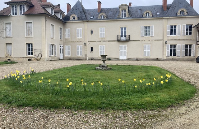 CHATEAU DU BERRY - LARGE FAMILY HOME