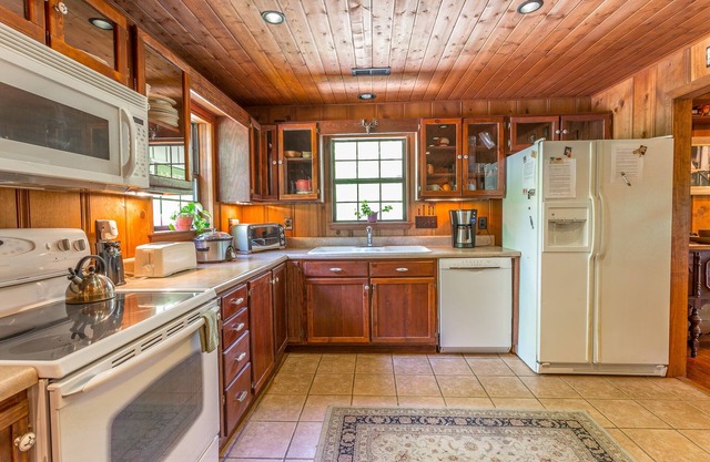 Chattanooga Lake House on Lake Chickamauga