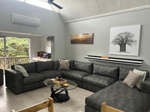 Chaval Cove , 3 bedroom 2 Bathroom in St Lucia The bridge
