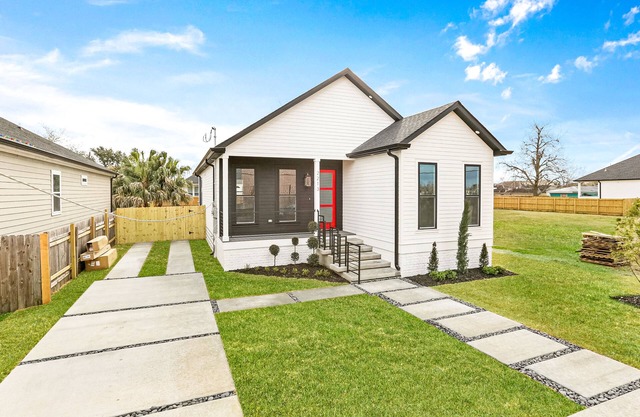 Cheerful 4-bedroom home