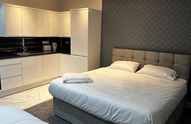 Cheetham Hill Guest House