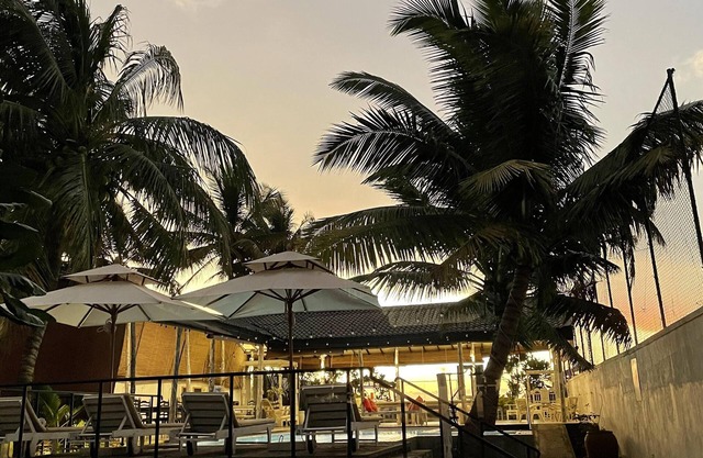 Chelsi Blu by The Governor