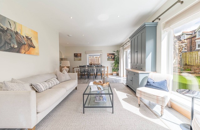 Cherry Garth - a house that sleeps 8 guests in 4 bedrooms
