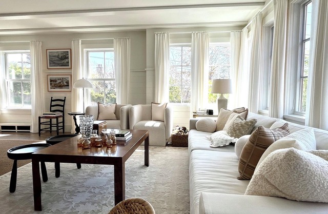 Chester Village Gem – Elegant Coastal Retreat Sleeps 6