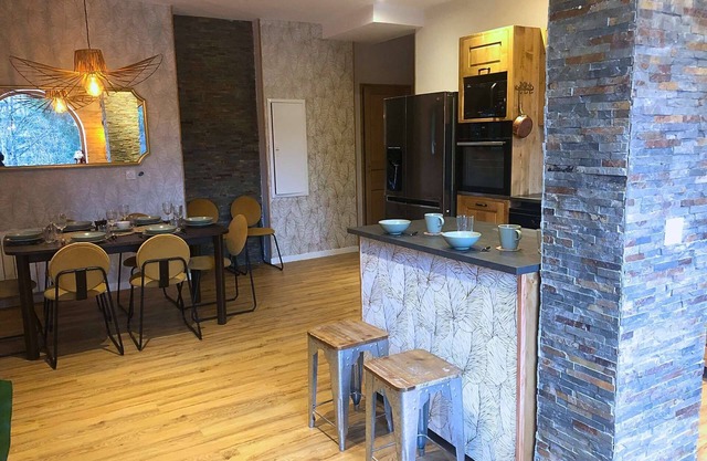 Cheval Blanc A - Spacious and entirely renovated flat
