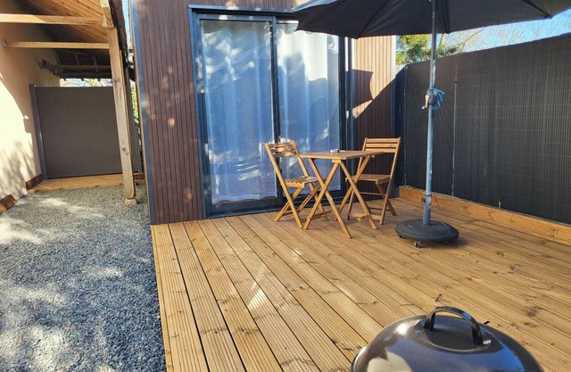 Chez LilYves Fully-equipped, cosy Tiny House in a quiet location close to forest and walks