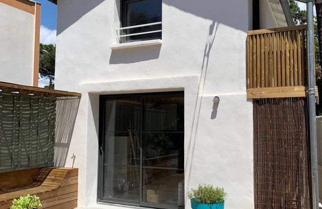 CHEZ MAXINE, 38m2 house, 4 people 500m from the beach