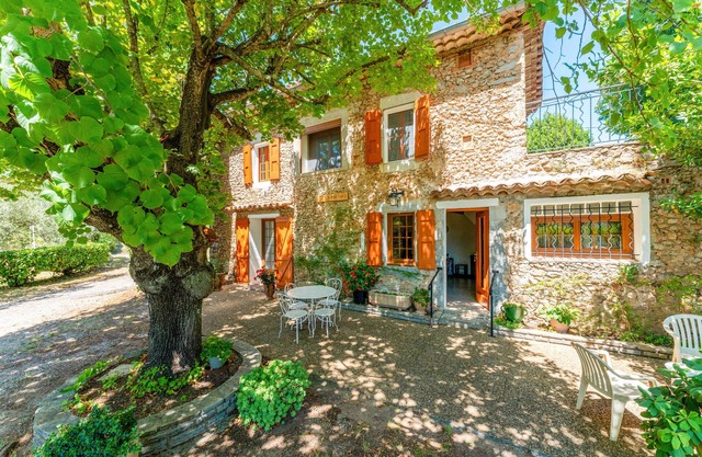 'Chez Martha' with Mountain View, Private Terrace and Garden
