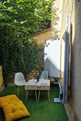 Chez Nous chez Vous