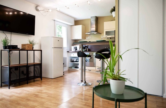 Chic apartment with terrace