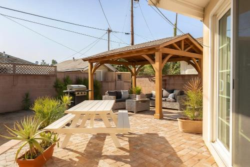 Chic Fullerton House - At Disneyland Area