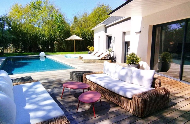 Chic&lounge villa with heated pool