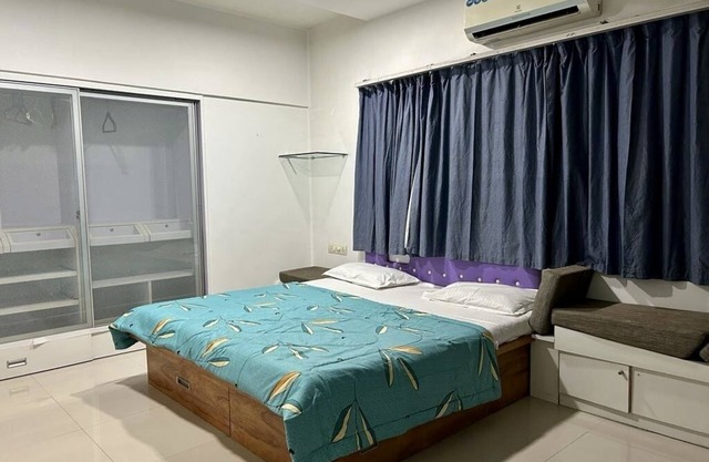 Chic & Luxurious Duplex Bungalow in central Kharadi