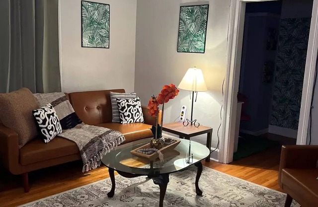 Chic Madison Parkviewn