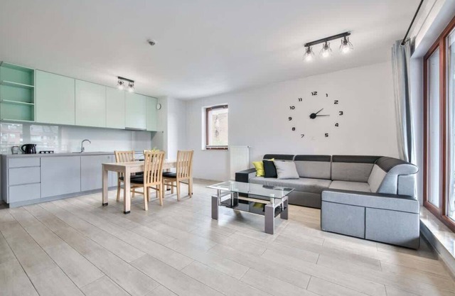 Chmielna 63 | Gdańsk | Elegant Apartment | Balcony