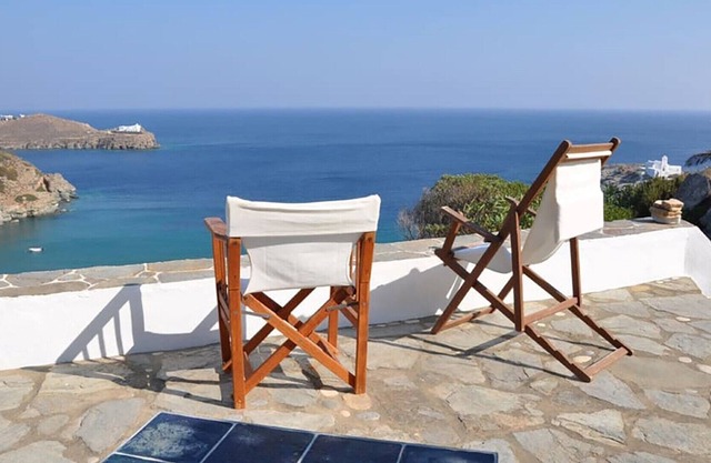 Chrysopigi house in Sifnos