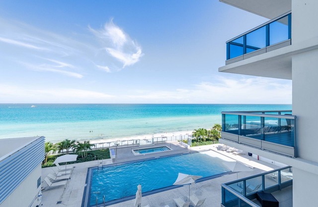 Churchill Suites Monte Carlo Miami Beach