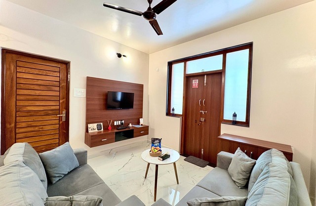 Cinnamon Stays - Charming 2-bedroom apartment with AC in Benaulim