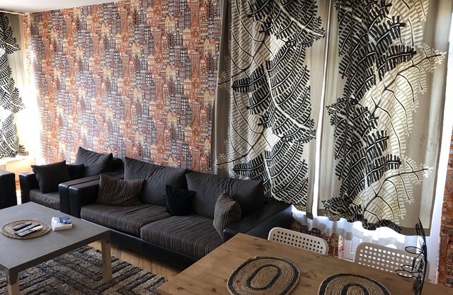 City Center Panoramic 3BR @6th floor wifi 06ev Rental House