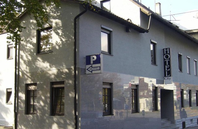 City Hotel