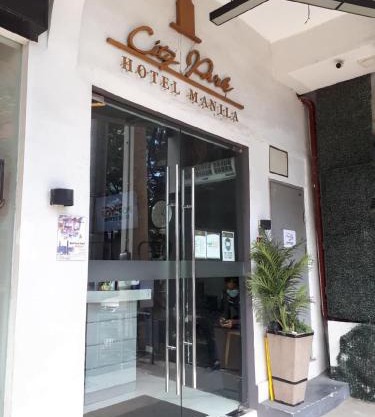 City Park Hotel Residences