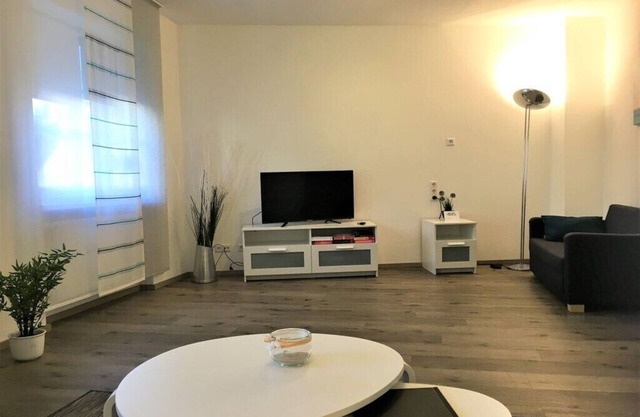 City Whispers 2 Comfortable Vacation Home