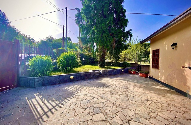 Ciurys Etna Holidays - Holiday on Etna