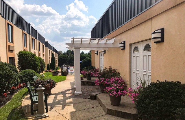 Clarion Hotel & Conference Center