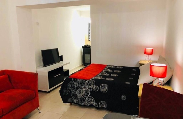 Clavero Mine studio apartment