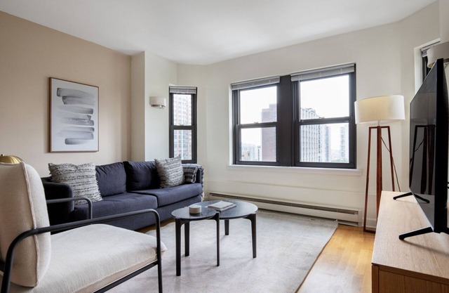 Clean Gold Coast 1BR w/Doorman & Gym, nr Park & Beach, by Blueground