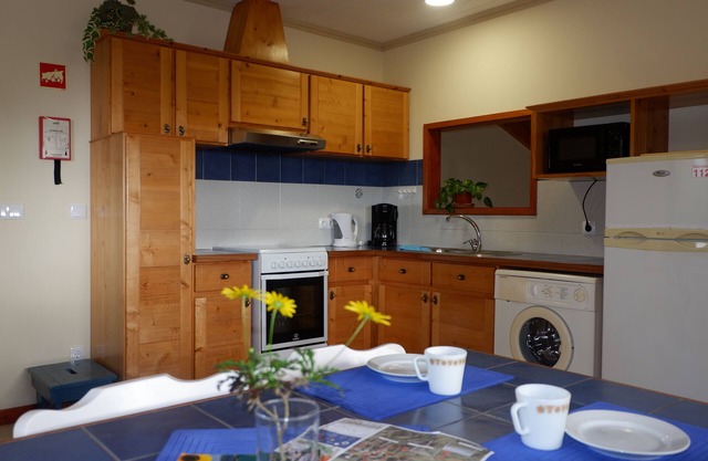 Clean, quality, heated/AC, self catered, detached, max 4