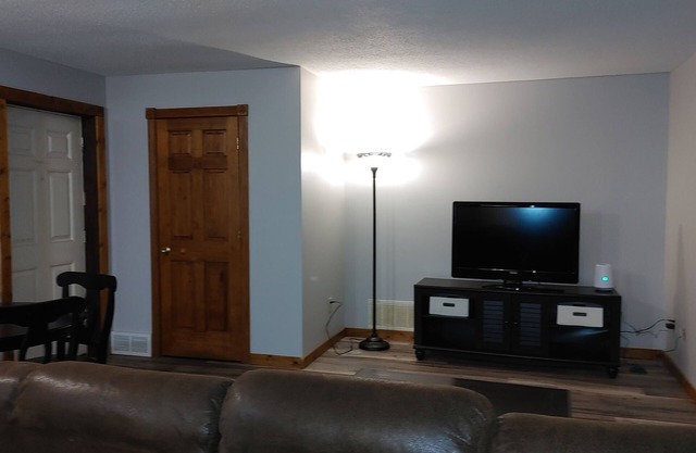 Clean & Quiet in the heart of Pine City
