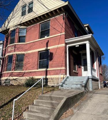 Cleneay #2 Private 3 Bed near Xavier & Downton
