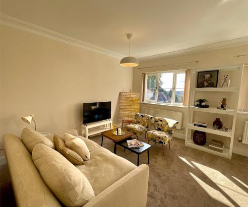 Clevedon House