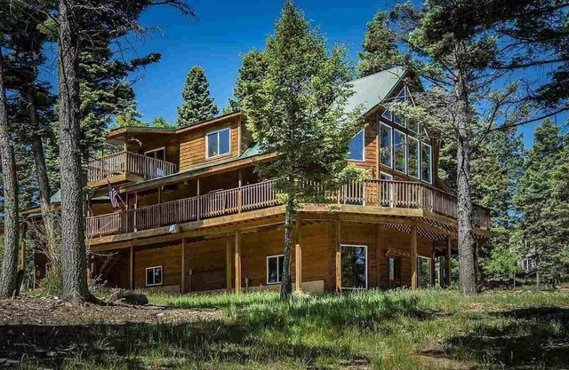 Close to Lifts | Great Views | Game Room | Lazy 2Lodge
