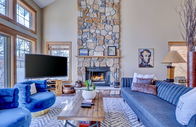 Close to Waterpark, Hiking, Game Room, Community Pool