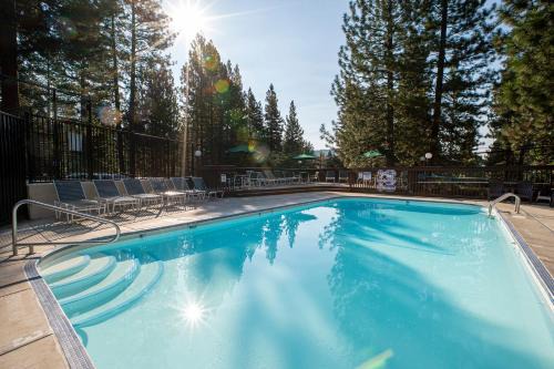 Club Tahoe Resort