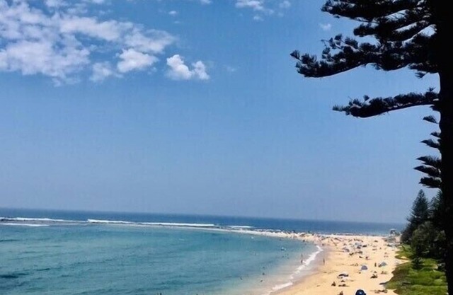 Coastal breeze hideaway , your little home away from home.