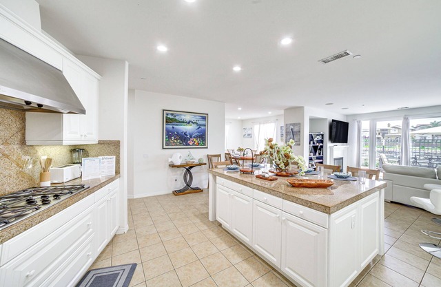 Coastal, Canal-Front Oxnard Home ~ 1 Mi to Beach!