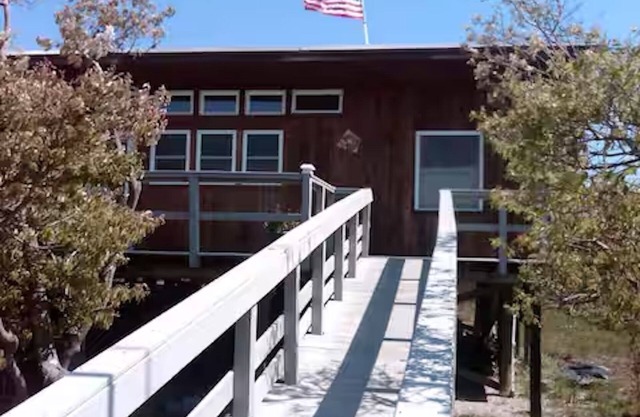 Coastal Retreat in Davis Park, Fire Island- 4 Bed/2.5 Bath
