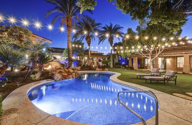 Cochise Villas - 9 BR