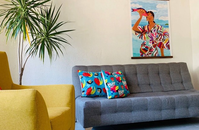Coco Manzana - Cozy and safe, walking distance from the beach!