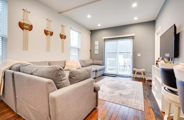 Columbus Vacation Rental about 4 Mi to Downtown!